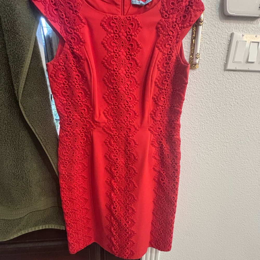 ANTONIO MELANI Red Sheath Mini Dress Crew Neck Sleeveless